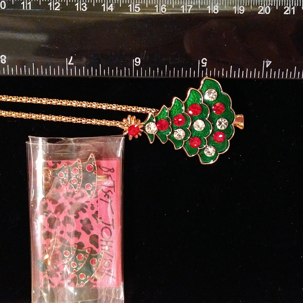 Christmas Tree Broach that doubles as pendant with matching Earrings
